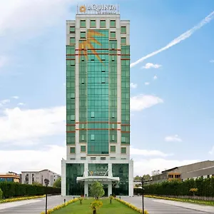 La Quinta By Wyndham Gunesli İstanbul